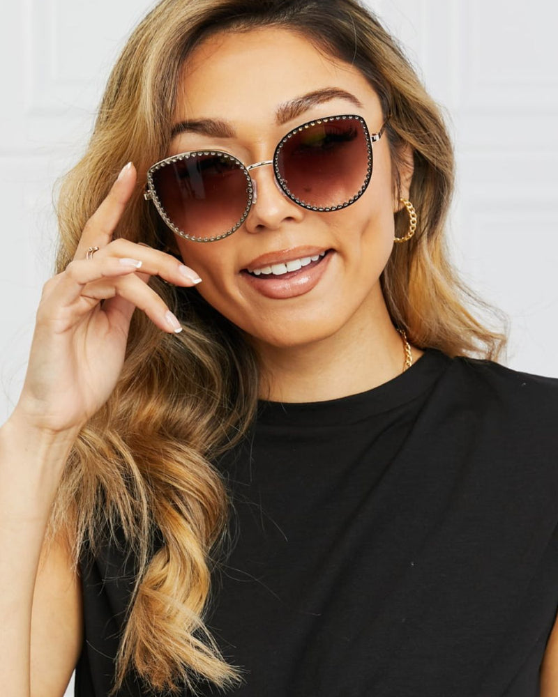 BEAUTIFUL I AM Full Rim Metal Frame Sunglasses