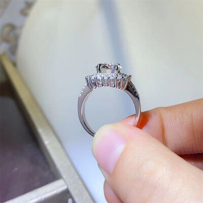 BEAUTIFUL I AM 2 Carat Moissanite 925 Sterling Silver Ring Jewelry